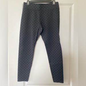 NWOT LOFT Women’s black polka dot leggings pant - sz small